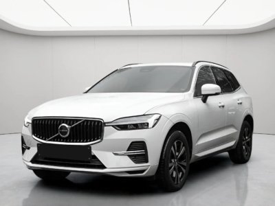 Volvo XC60 Momentum Pro 2WD B4
