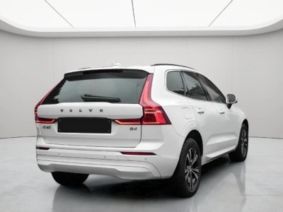 Volvo XC60 Momentum Pro 2WD B4