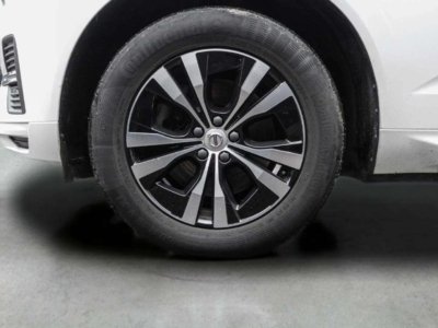 Volvo XC60 Momentum Pro 2WD B4