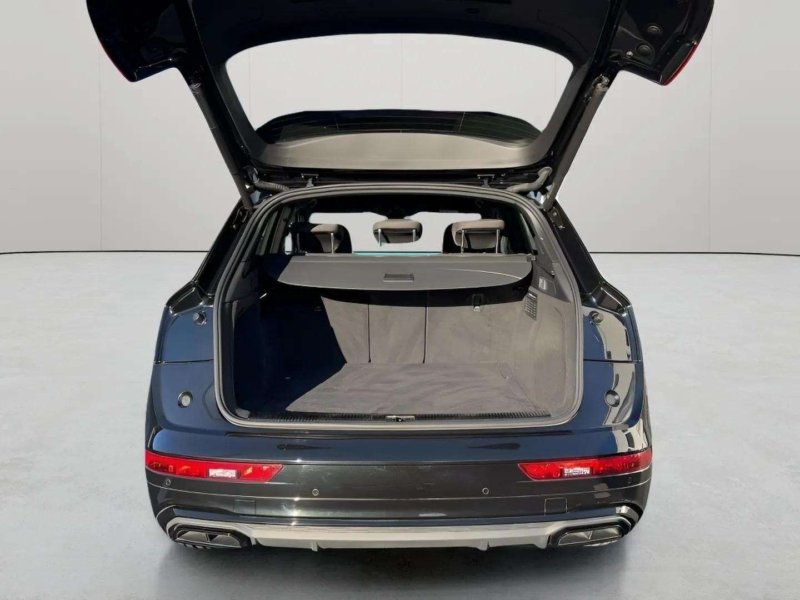 Audi Q5 35TDI S line Matrix