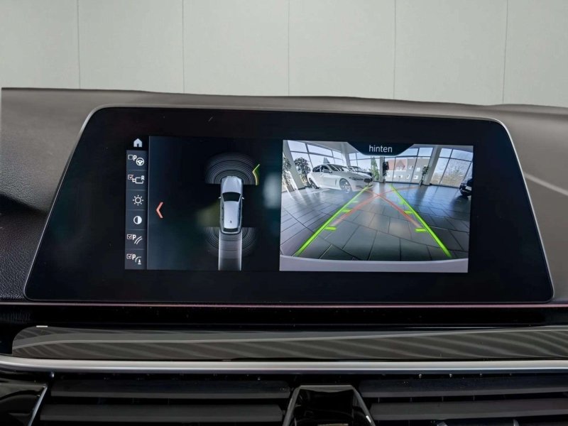 BMW 520d Touring xDrive Sport Line