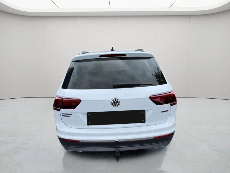 Volkswagen Tiguan Allspace 2.0TDI DSG 4-Motion 7-Sitzer AHK