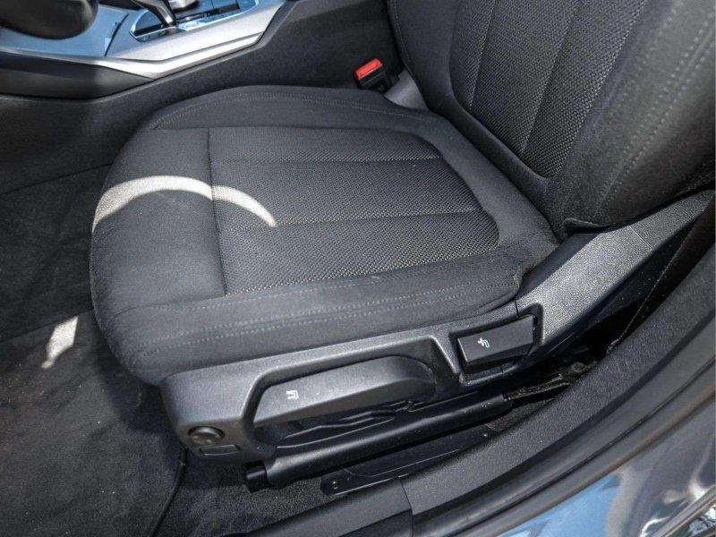 BMW 318d Touring Advantage