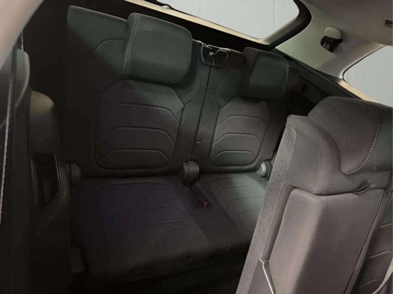 Skoda Kodiak 2.0 TDI 4x4 DSG Standheizung AHK 7-Sitzer