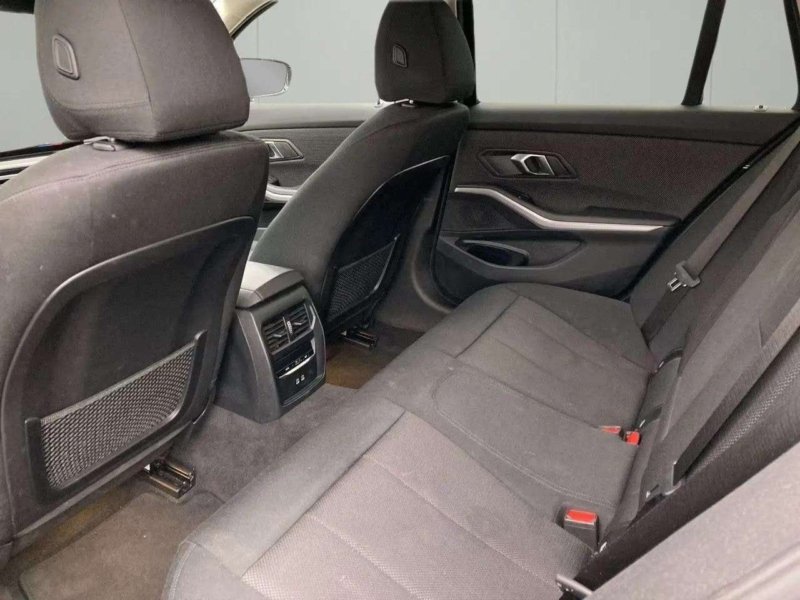 BMW 318d Touring Steptronic LED NAVI