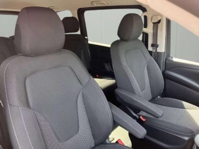 Mercedes Benz V220 RISE Kompakt 9G-Tronic