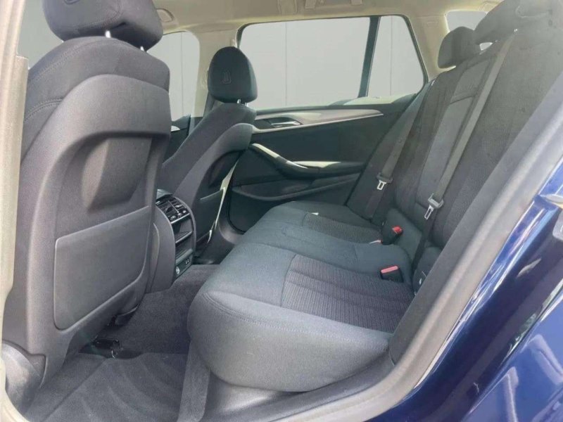 BMW 520d Touring HUD RFK LED