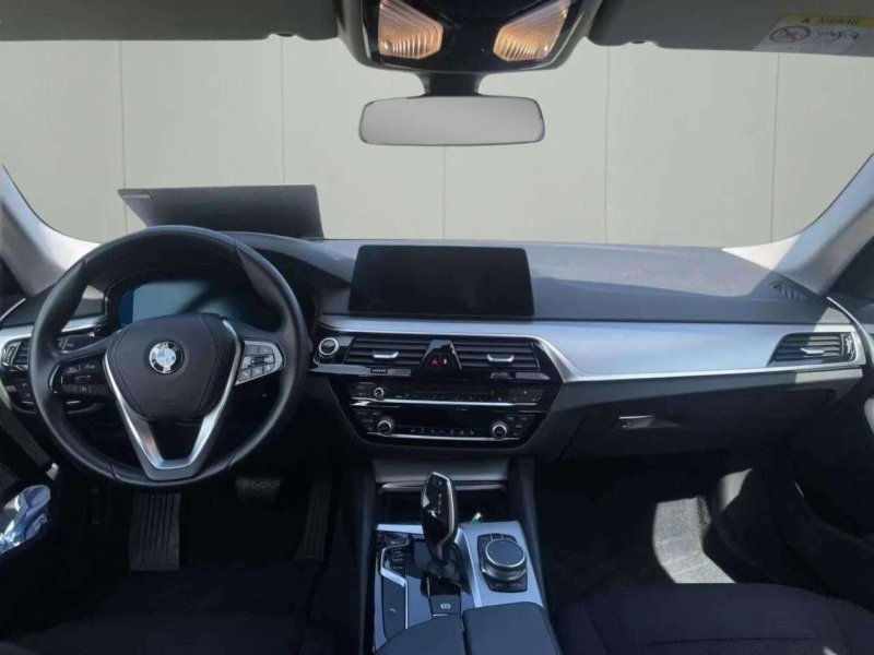 BMW 520d Touring HUD RFK LED