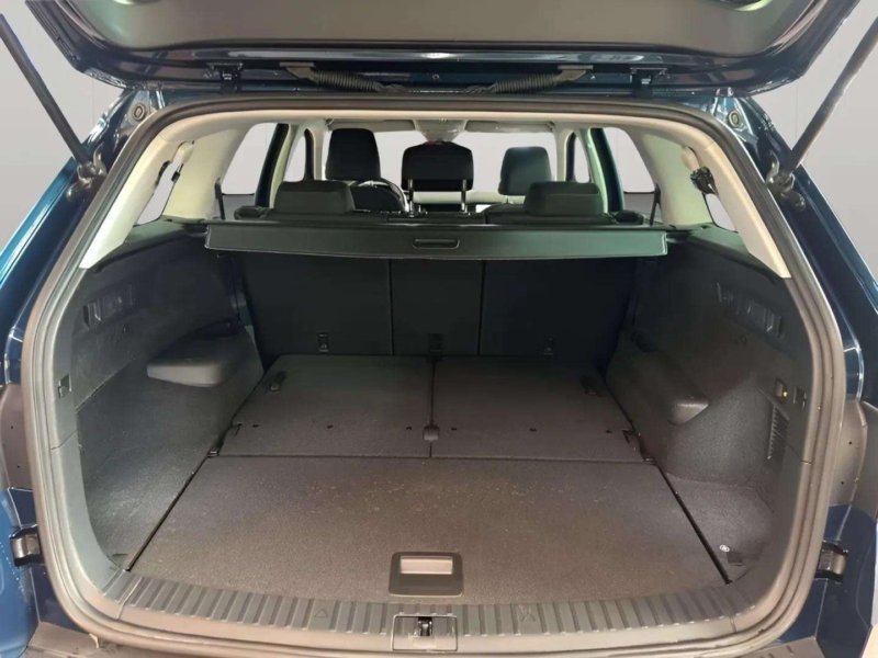 Skoda Kodiak 2.0 TDI 4x4 DSG Standheizung AHK 7-Sitzer