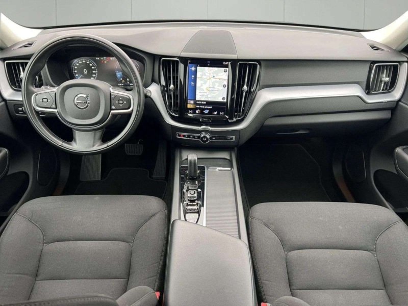Volvo XC60 B4 D Momentum Pro