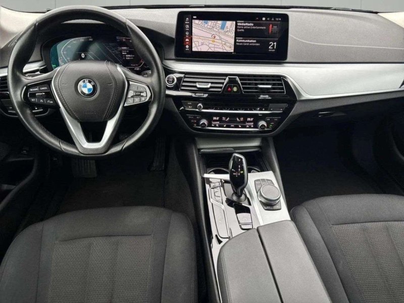 BMW 520d Touring LivePro