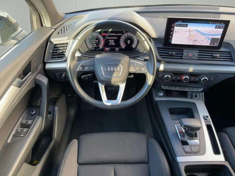 Audi Q5 35TDI S line Matrix