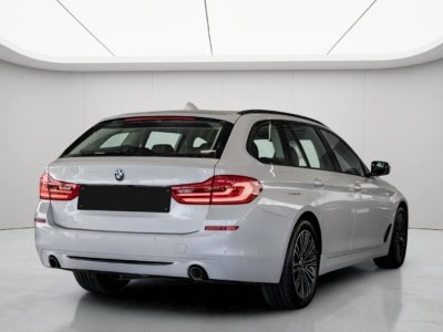 BMW 520d Touring xDrive Sport Line