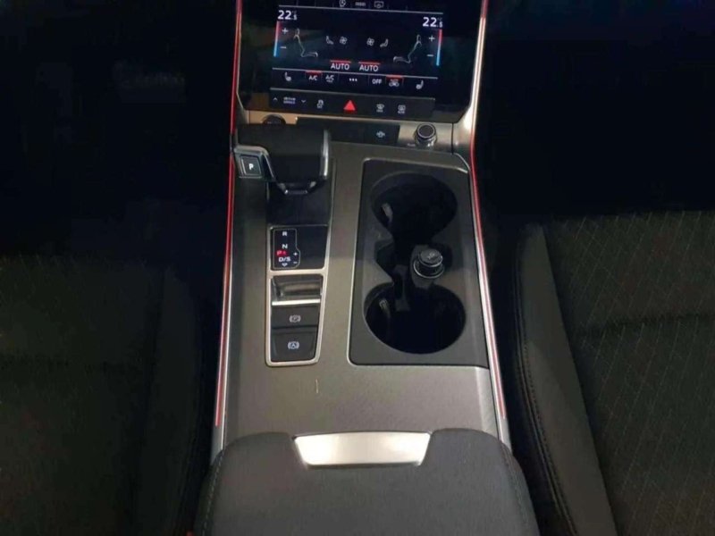 Audi A6 Avant 40 TDI quattro S tronic design