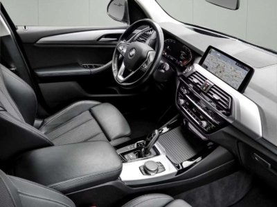 BMW X3 xDrive20d ADVANTAGE HuD AHK