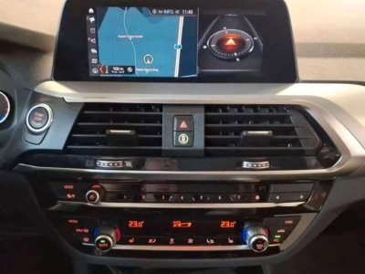 BMW X3 xDrive 20d Automatik Navi Sitzh.