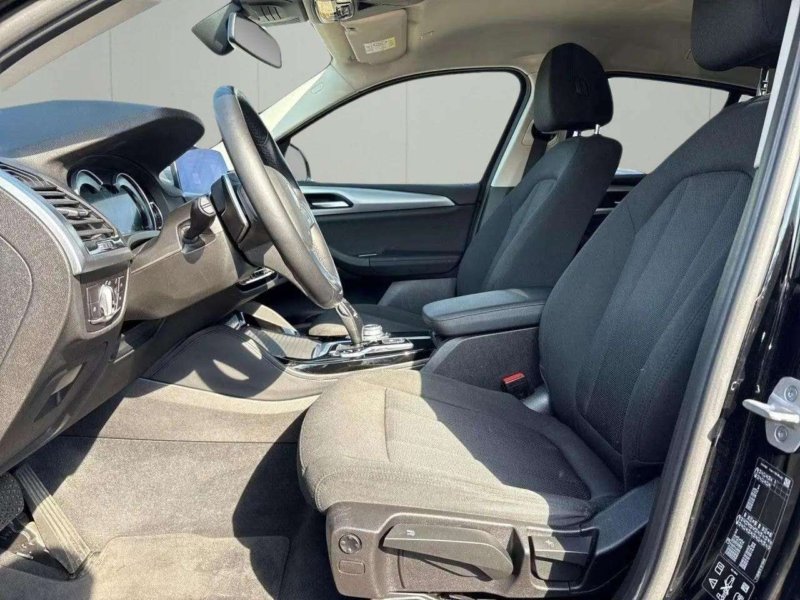 BMW X4 xDr 20dA AHK LED LivePlus Kamera HeadUp