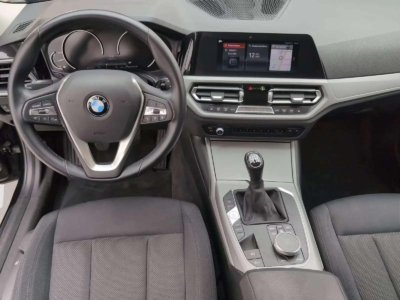 BMW 320d touring LED Laser PDC Navi