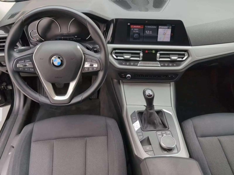 BMW 320d touring LED Laser PDC Navi