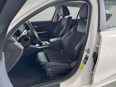 BMW 318d Touring Advantage Kamera ACC AHK DAB Navi