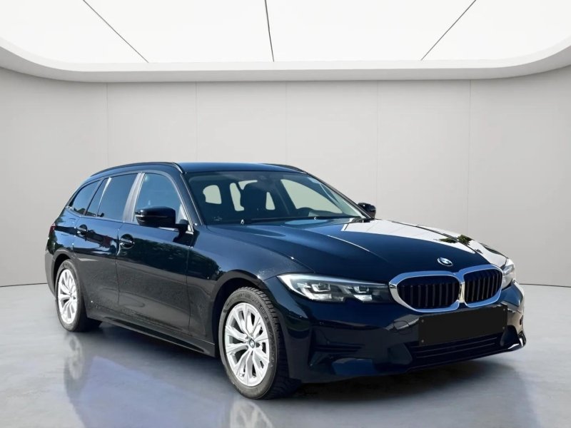 BMW 320 d Touring LiCoPlus,LED,AHK,Temp