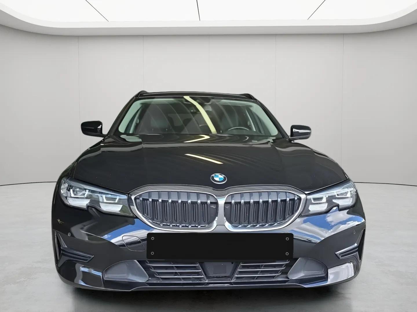 BMW 320 d ACC*Parking Assistant*Sportsitze