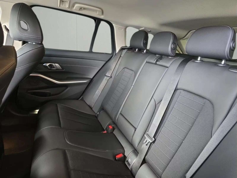 BMW 320 d ACC*Parking Assistant*Sportsitze