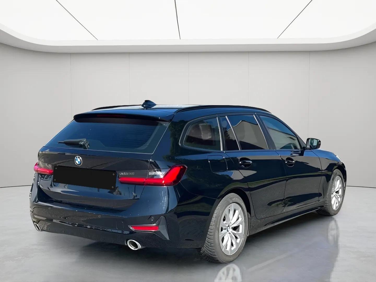 BMW 320 d Touring LiCoPlus,LED,AHK,Temp