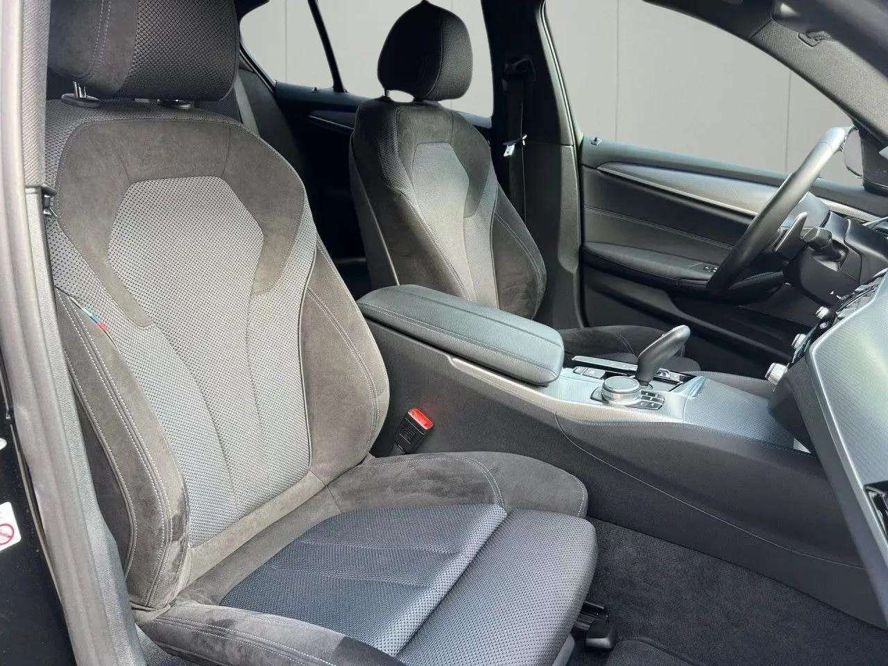 BMW 530 e iPerf M Sport,LiCoPro,DA+,HUD uvm.