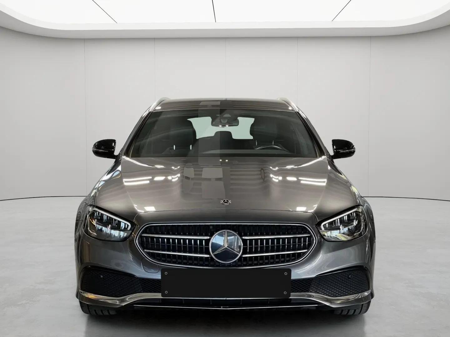 Mercedes Benz E200 d T Avantgarde AHK LED NAVI+PDC&KAM+KLIMA++