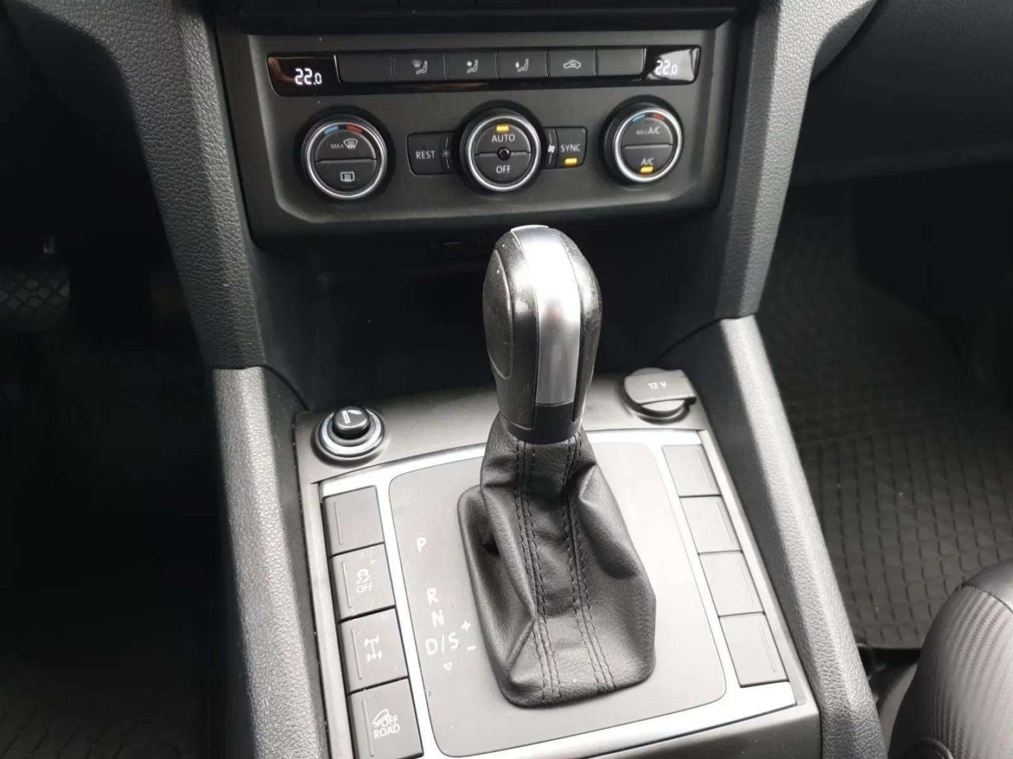 Volkswagen Amarok 3.0 TDI 4M DC AHK XENON HARDTOP