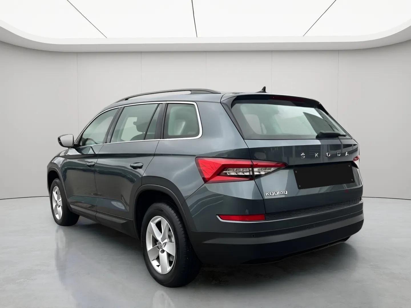 Skoda Kodiak 2.0 TDI DSG/LED/SHZ/PDC/7-Si./DAB/