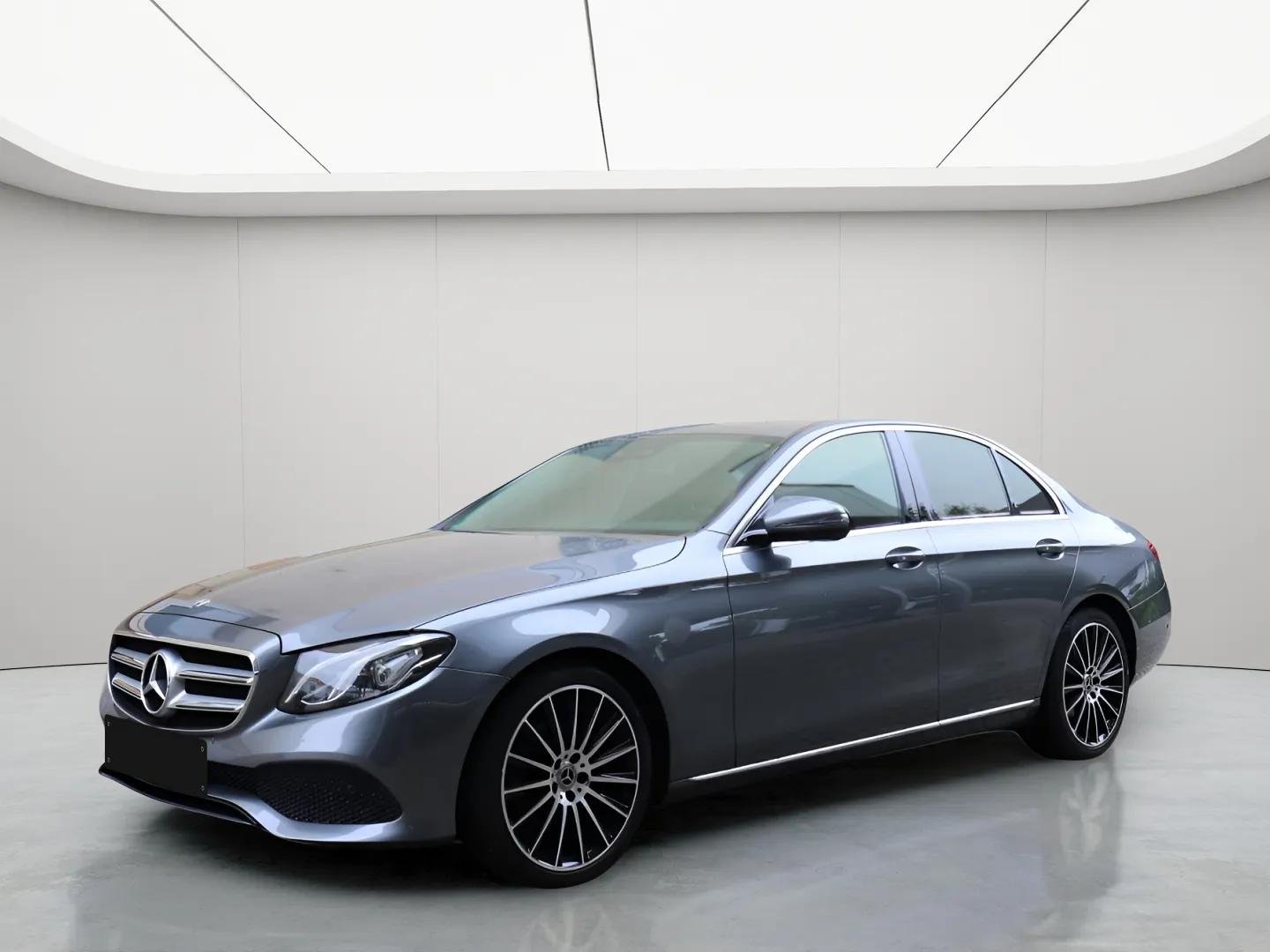 Mercedes-Benz E220 d Limousine