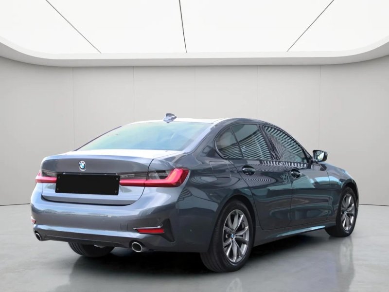 BMW 318 d Limousine Sport Line Navi Live LED AHK DAB