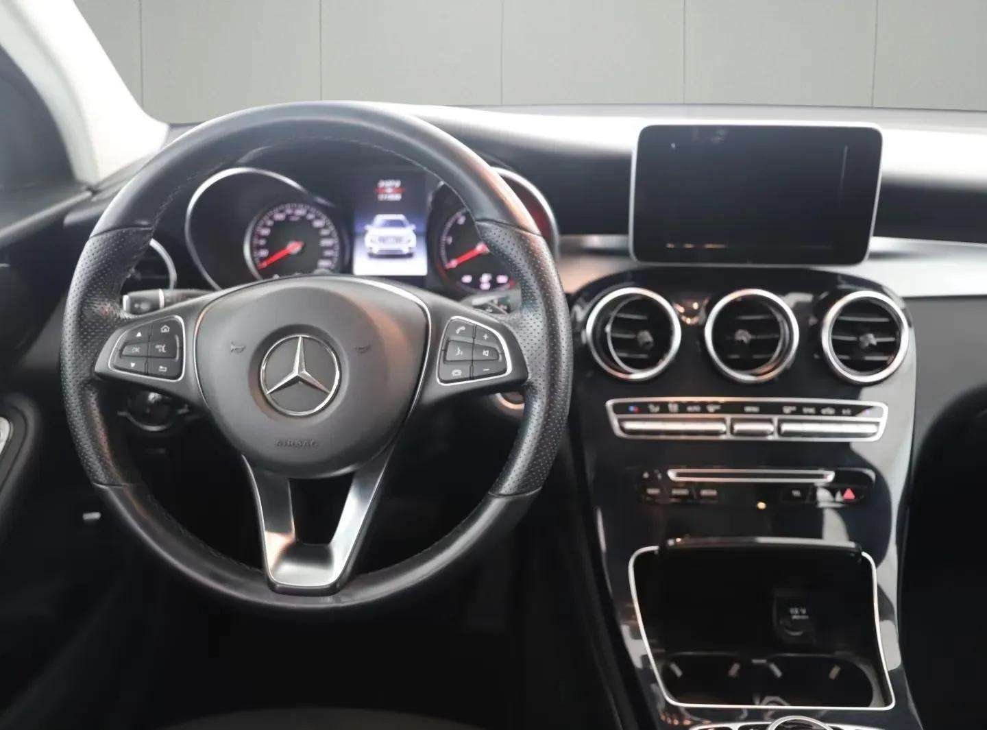 Mercedes-Benz GLC 220 d 4M Exclusive Distro+Kam+18''+el Heckkl