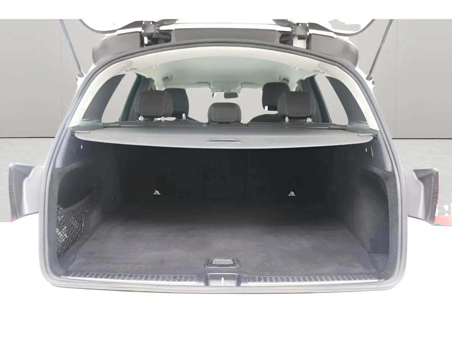 Mercedes-Benz GLC 220 d 4M Exclusive Distro+Kam+18''+el Heckkl