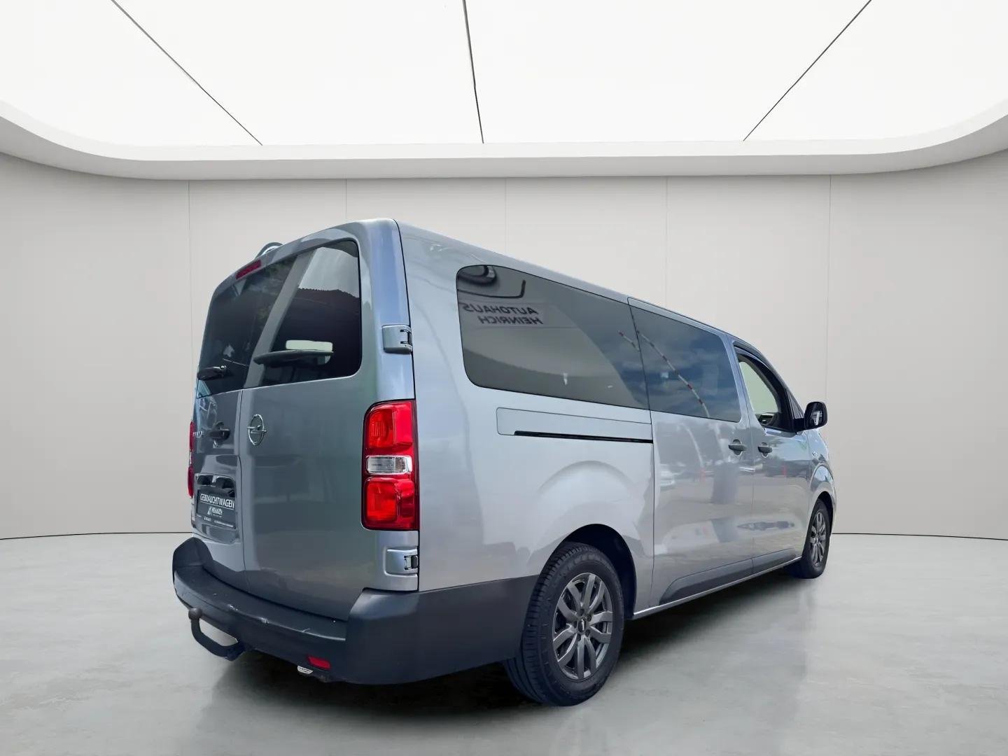 Opel Vivaro L3 9Sitzer 144PS 6-Gang*AHK*RFK*Klima*Eur