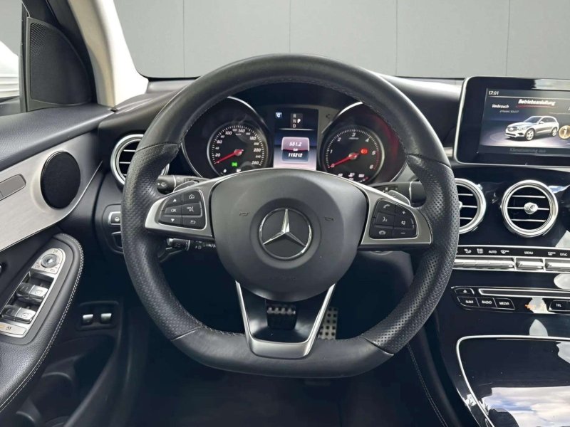 Mercedes-Benz GLC 250 d 4Matic AMG Line NAVI AHK LEDER Allrad