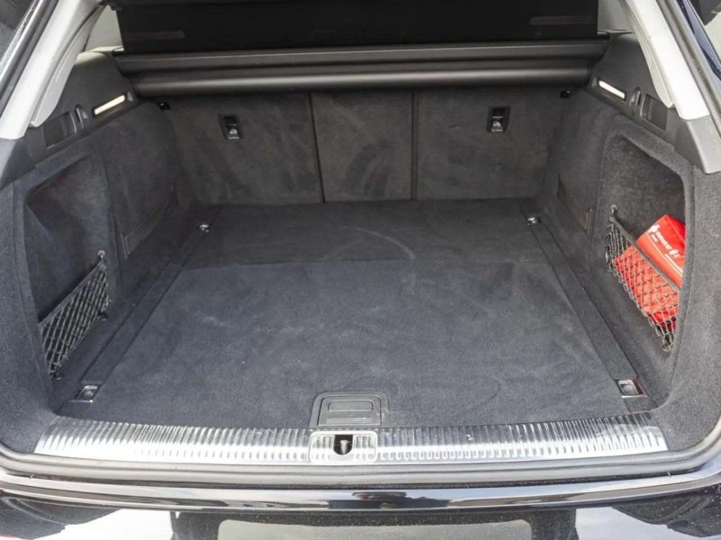 Audi A4 Avant Advanced 35TDI Stronic Navi LED virtual