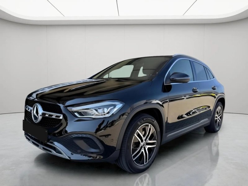 Mercedes-Benz GLA 220 d 4M PROGRESSIVE+AHK+MEMORY+LED+KAM+DAB+