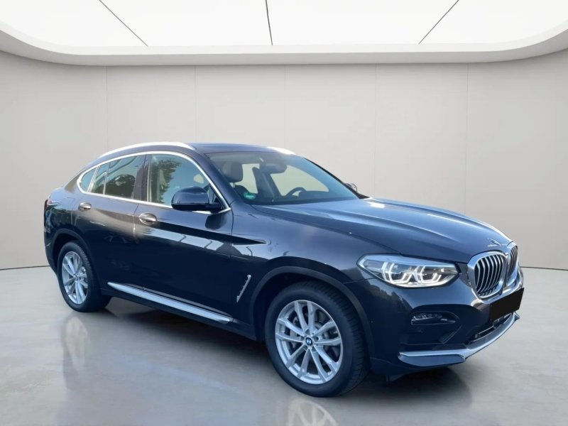 BMW X4 xDrive30d Head-Up+AHK+StHz+Navi+Pano+ACC+SHZ