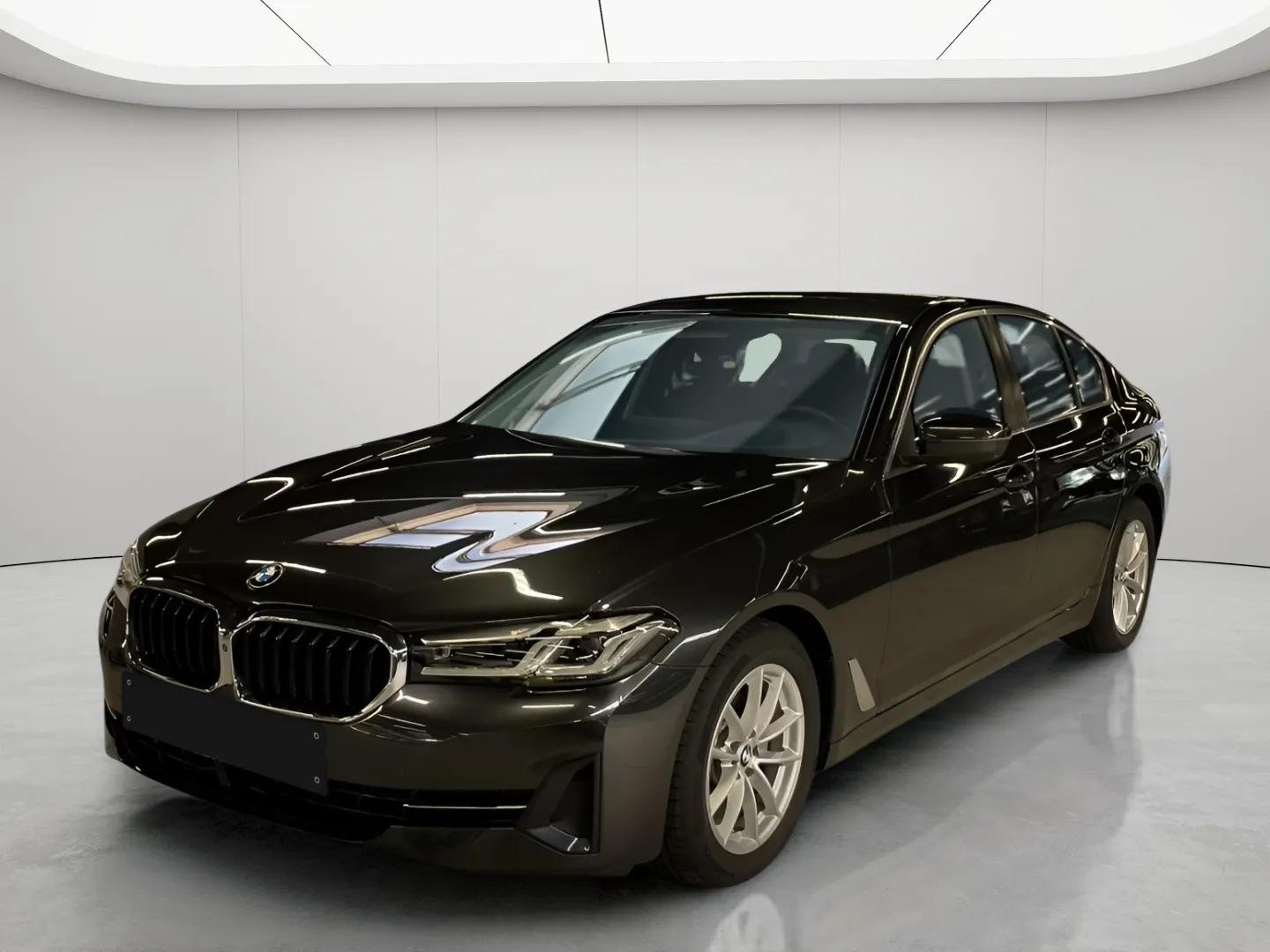 BMW 520d Limousine LiveCockpitProf Head-Up Kamera