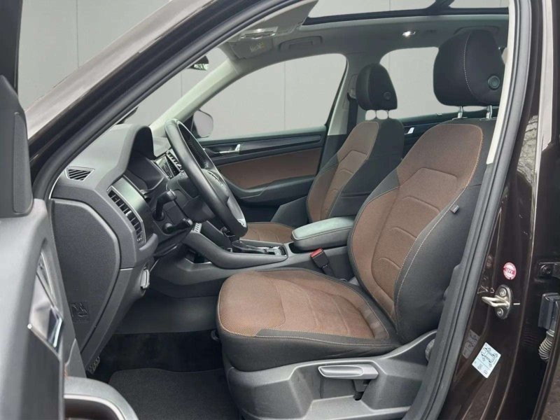 Skoda Kodiak 2.0 TDI Navi ACC Pano SHZ KeyLess