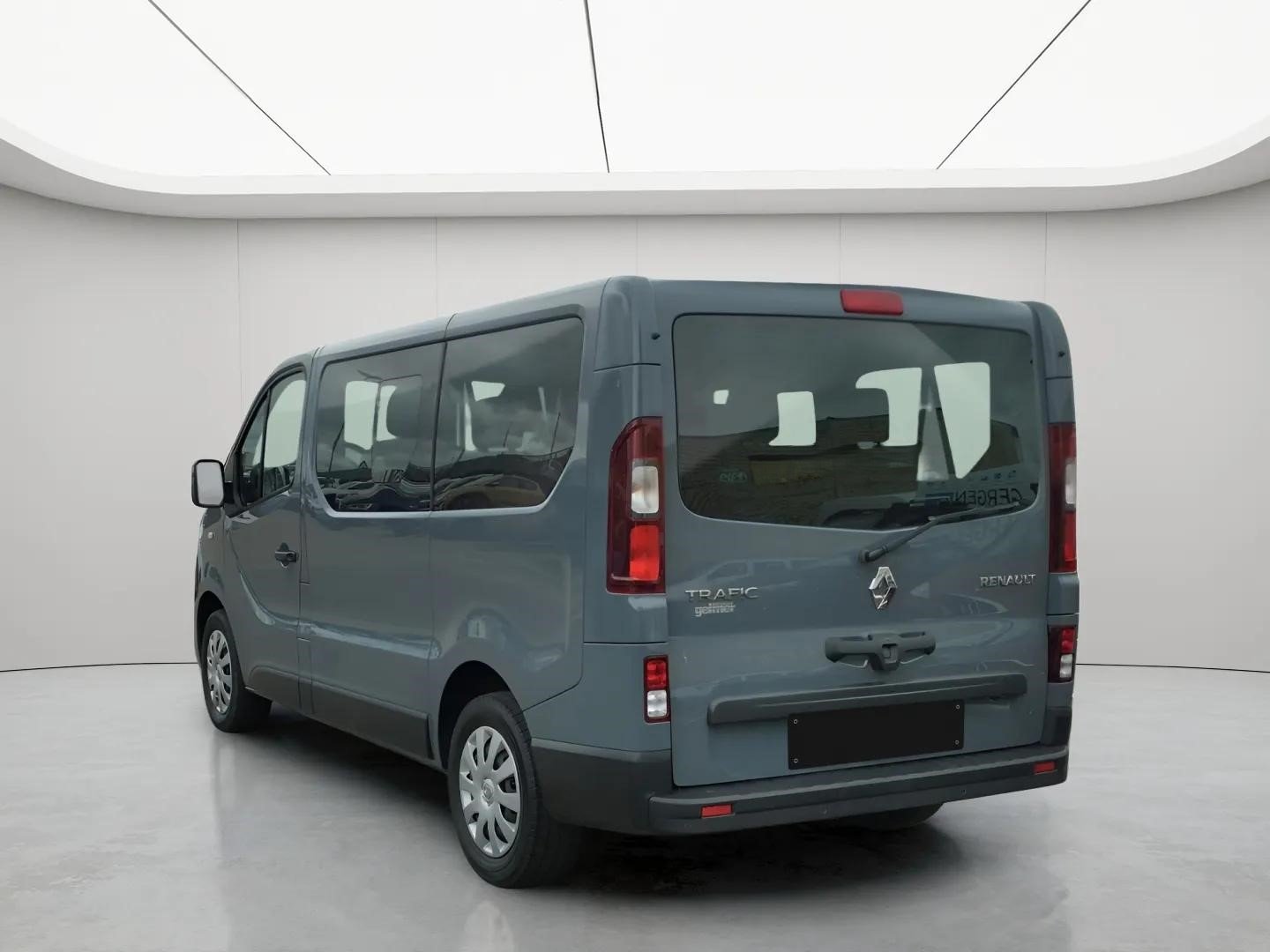 Renault Trafic Combi