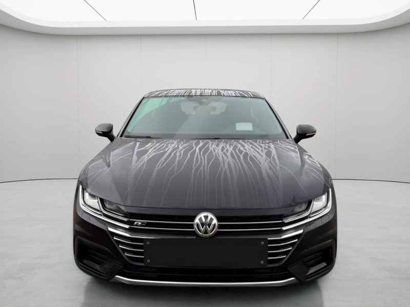 Volkswagen Arteon 2.0 TDI R-Line