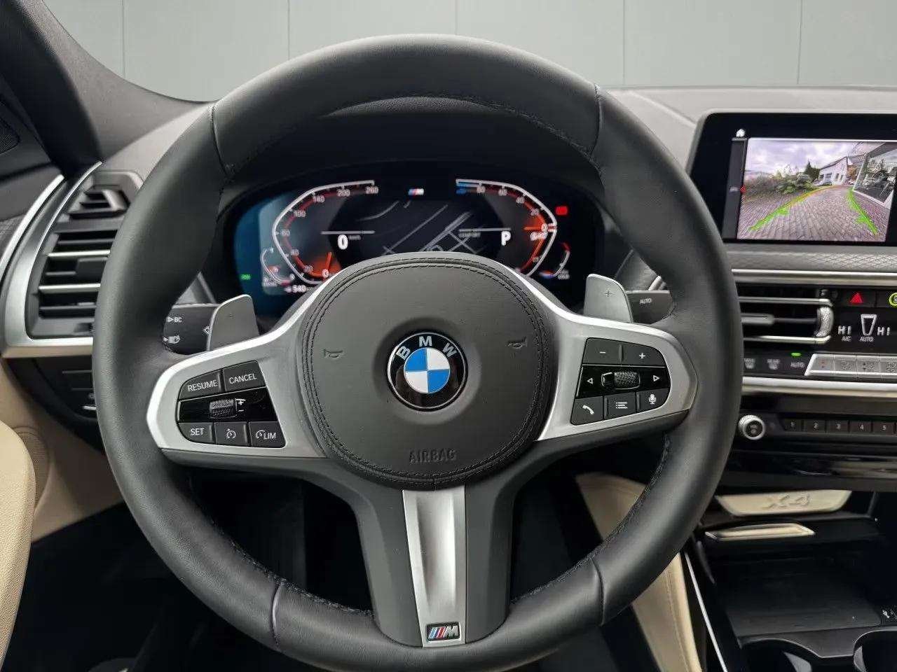BMW X4 x20d M Sport HUD Laser Kamera