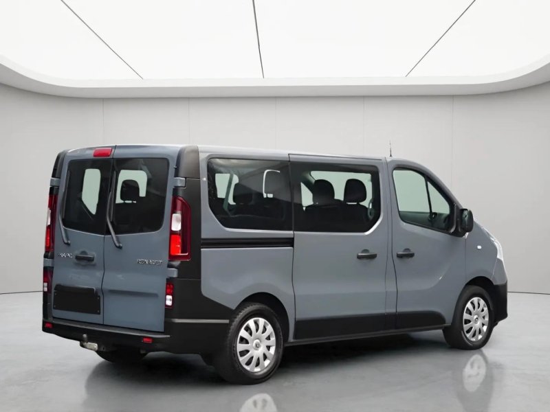 Renault Trafic dCi 145 9-Sitzer